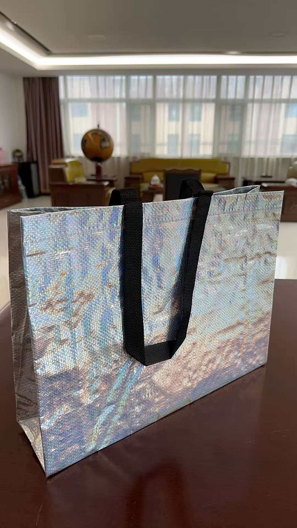 Nova sacola tecida com filme a laser da RGS PACKAGING